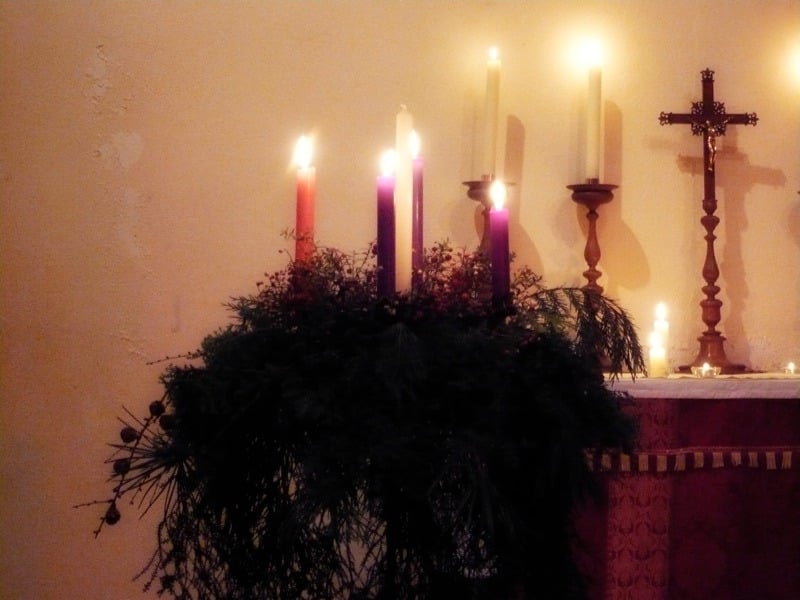 Advent wreath candles
