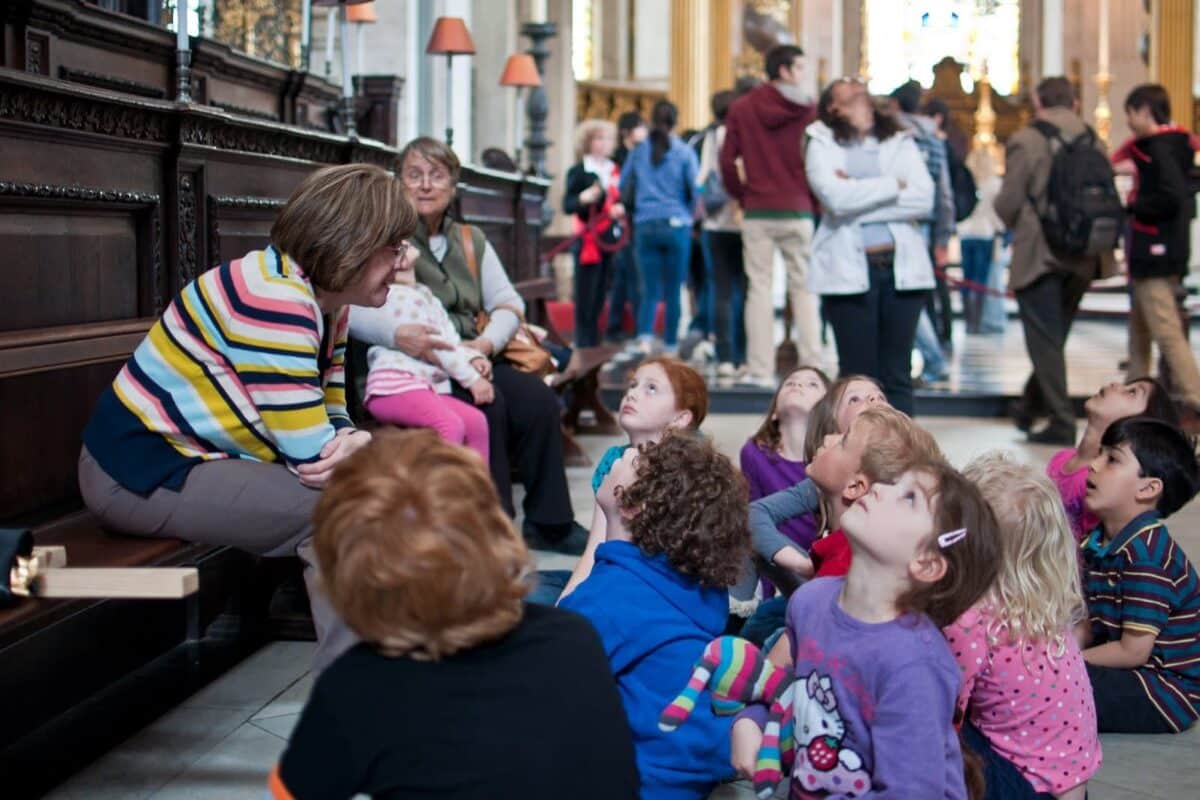 Children at St Paul's Cathedral