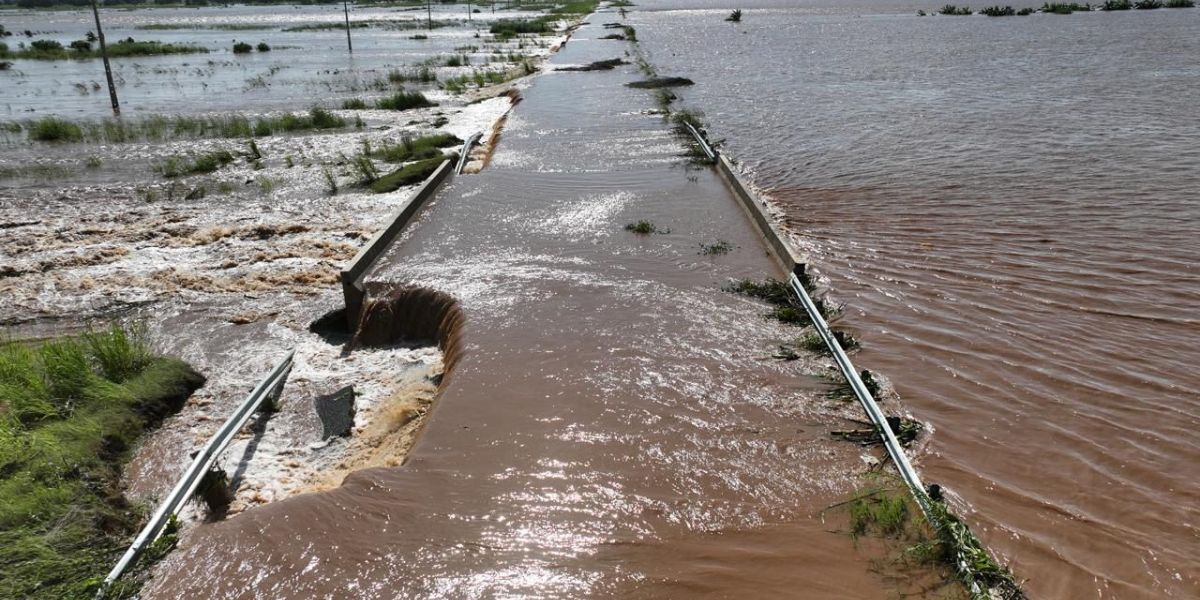 Flooding damage to a bridge