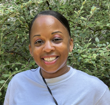 Headshot of Emma Archibald